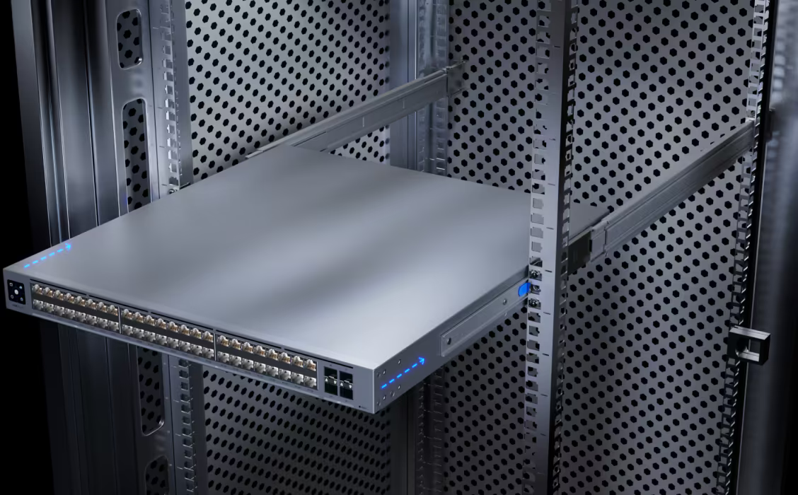 Ubiquiti UACC-Rack-Rails-Slide UniFi Sliding Rack Rails supporting an extended network switch inside a server cabinet