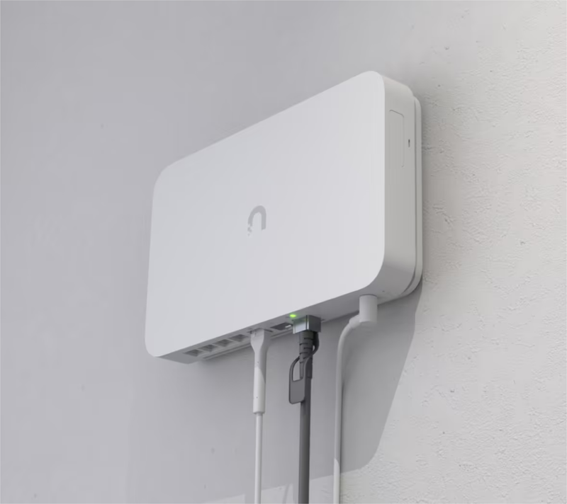 Ubiquiti UACC-FM-23cm UniFi 23cm Floating Mount